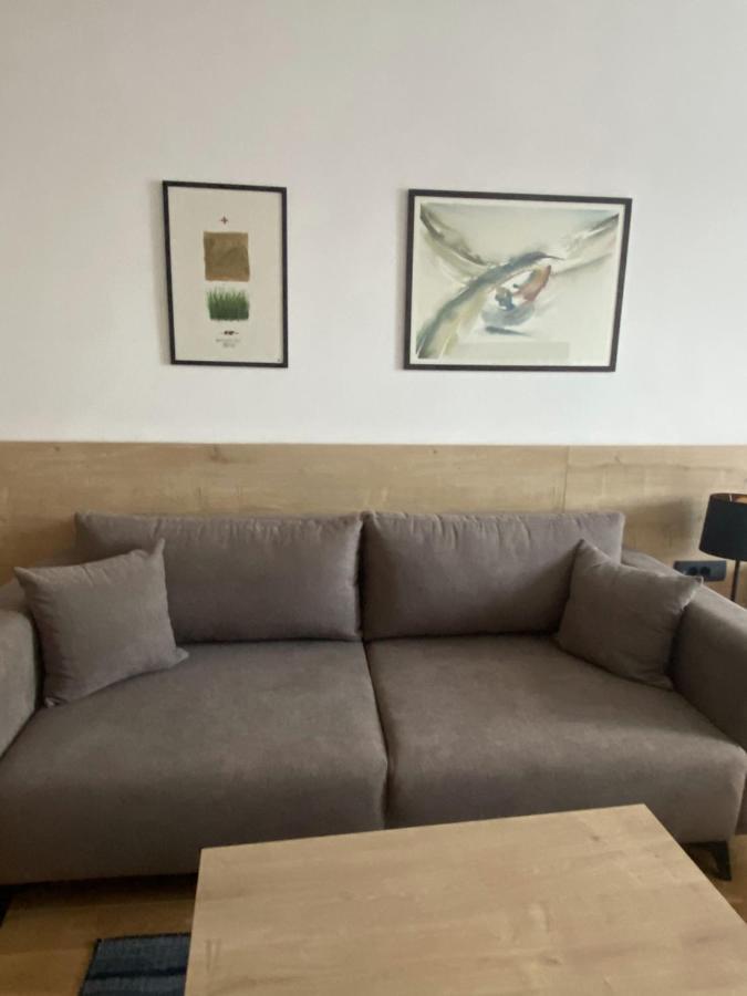 Apartmani G8 帕莱 外观 照片